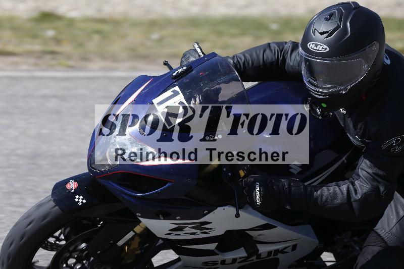 /05 07.04.2026 Cornu Master School ADR/Gruppe gruen/12